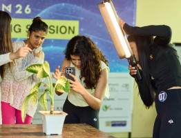 xiaomi-activity-with-miss-nepal-contestants